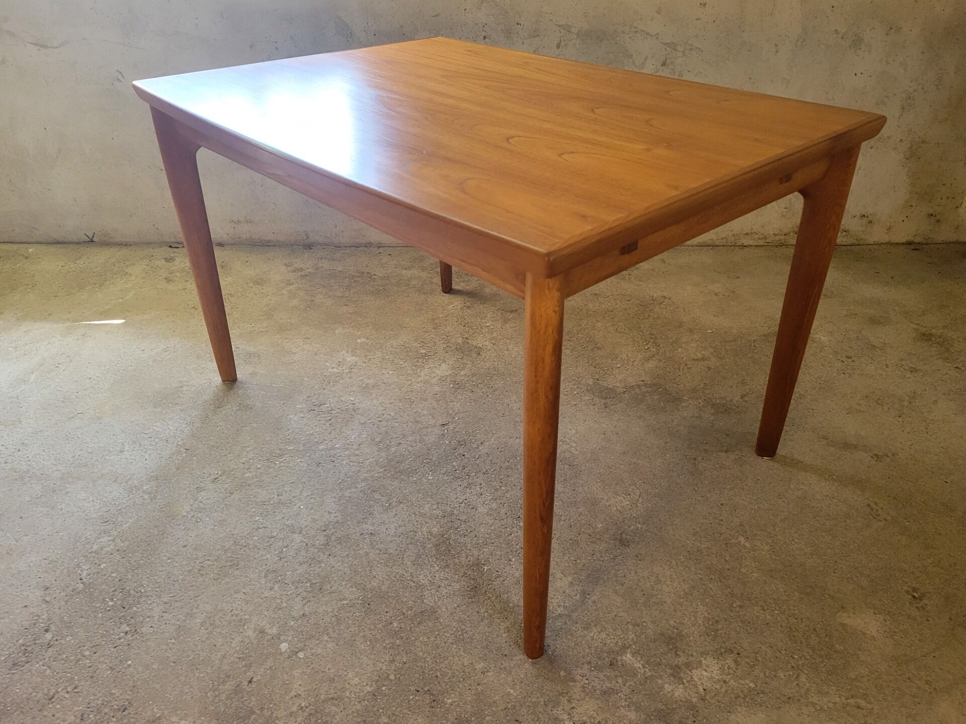 Table à manger extensible en teck par Grete Jalk pour Glostrup