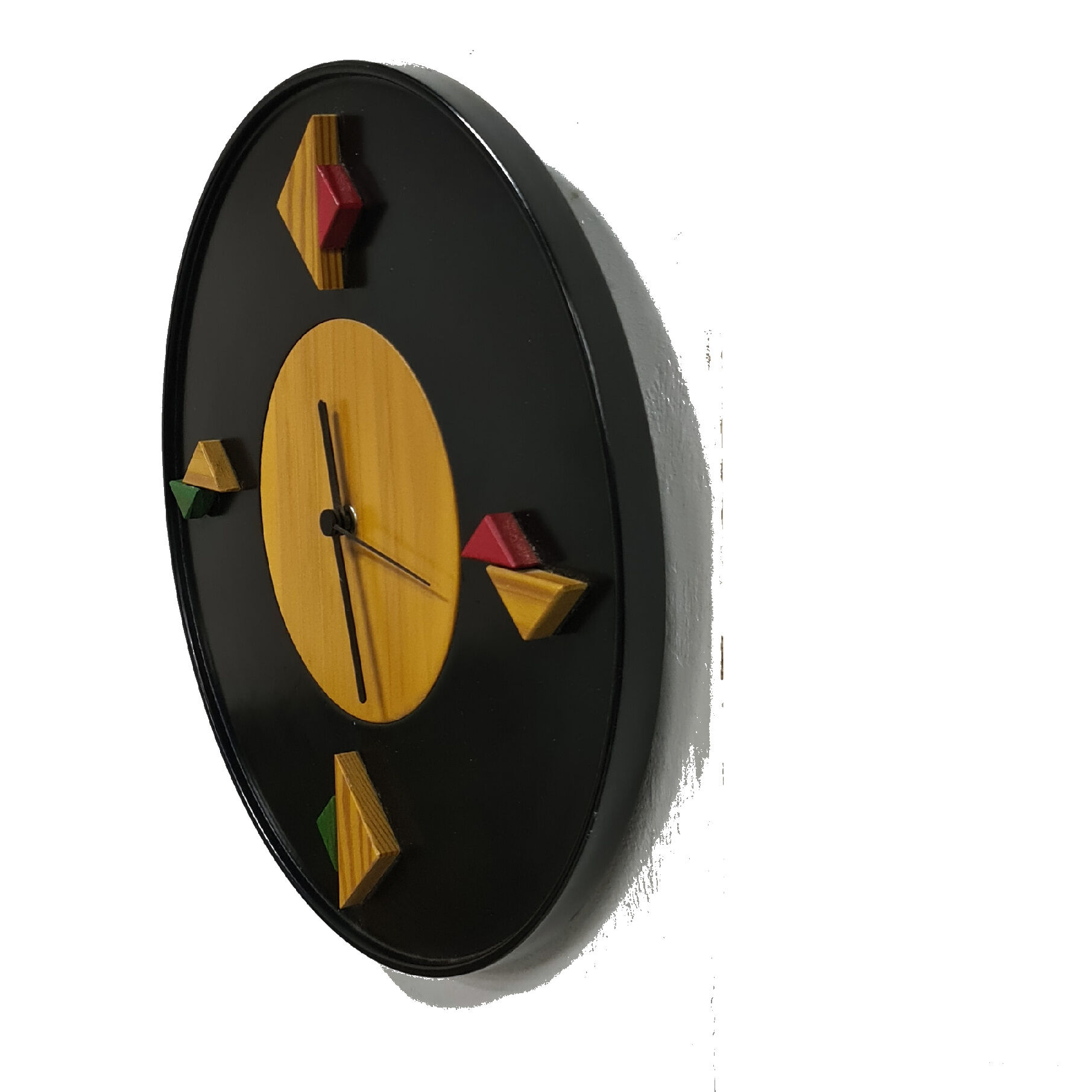 Post modern Memphis style wall clock, Italy 1980s