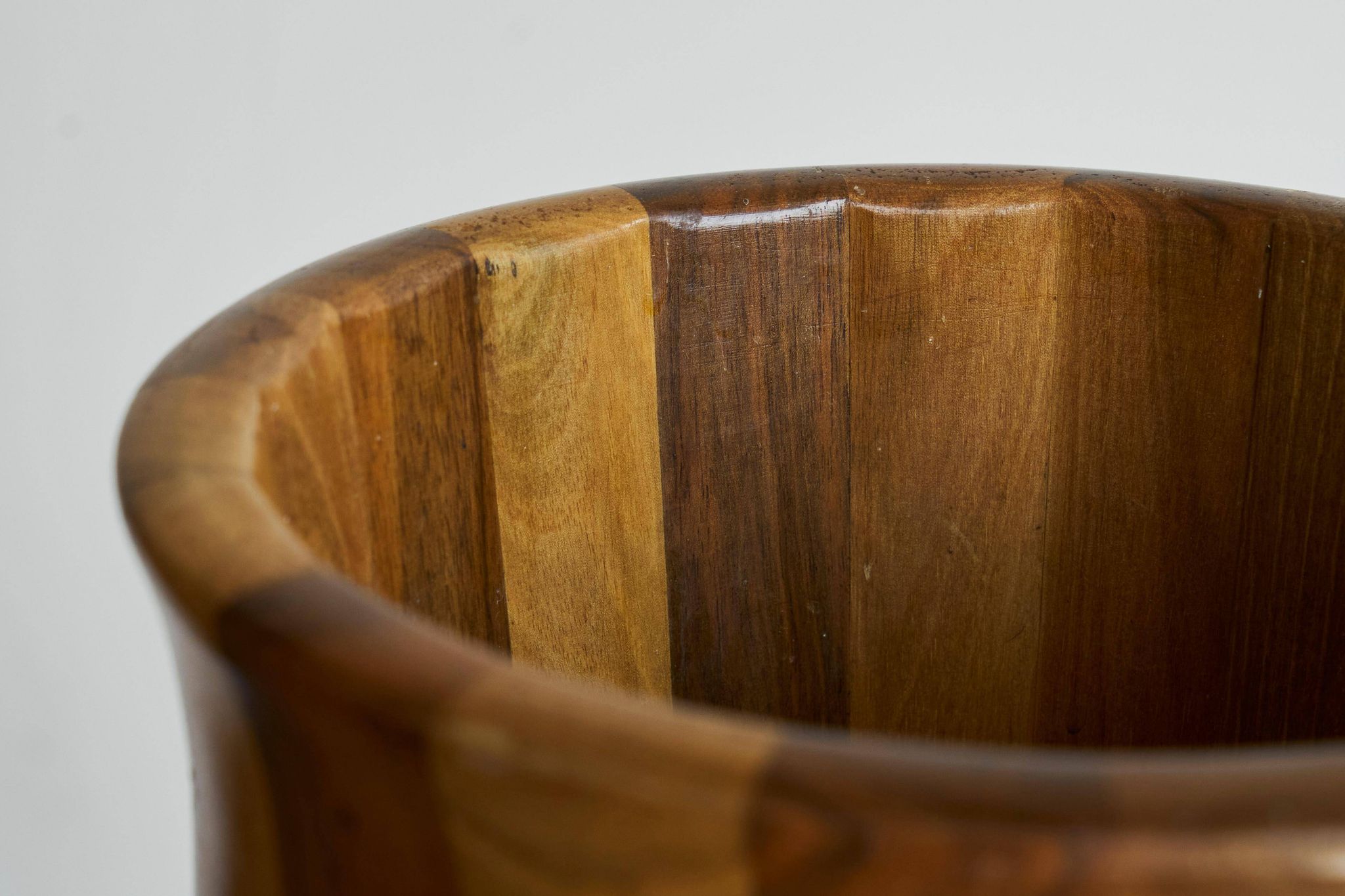 Striped vase in solid wood, 19th century