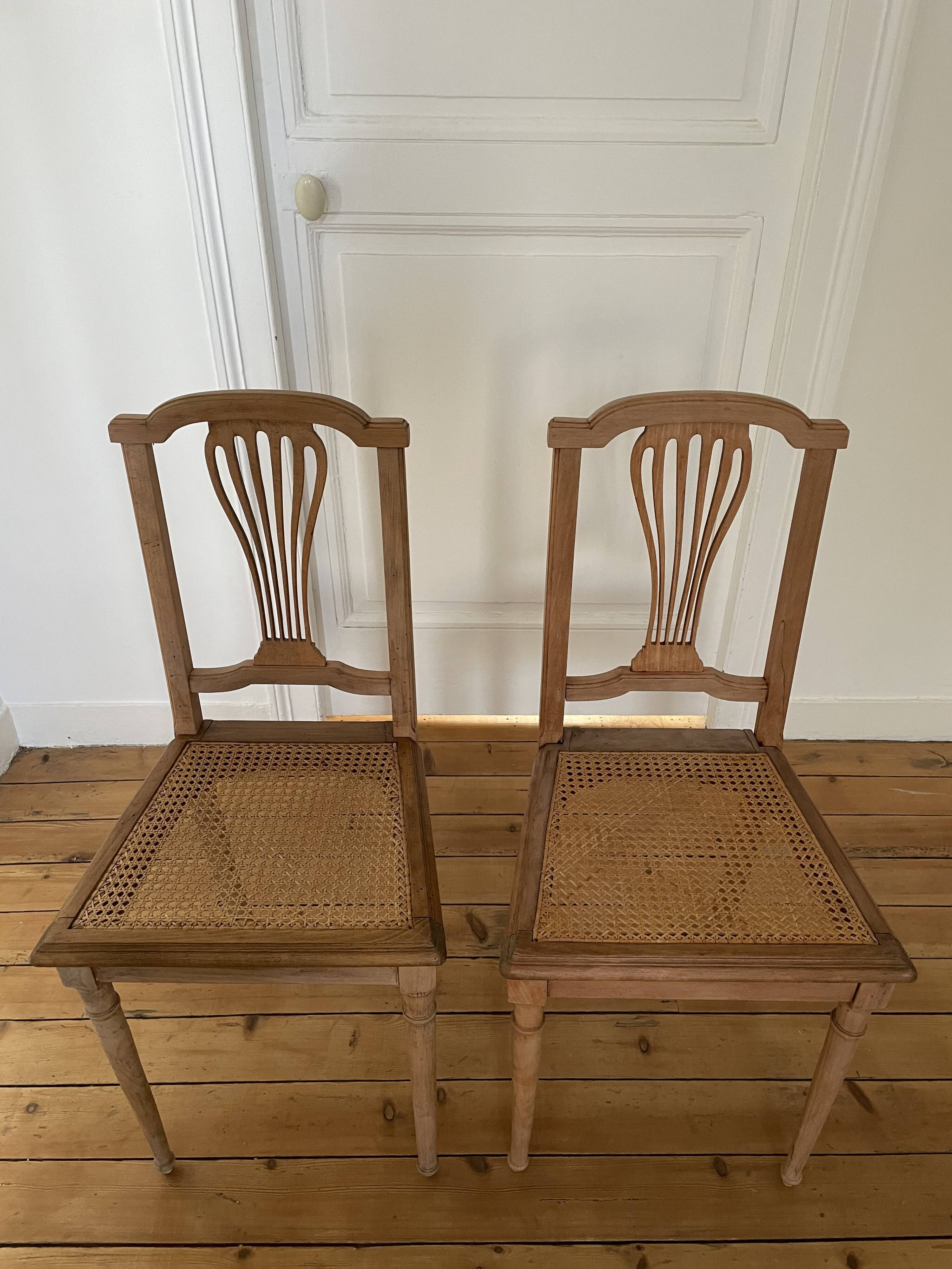 Paire de chaises cannées Art Déco