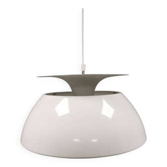 Holmegaard hanging lamp, model Jutlandia, by Jørgen Høj in Denmark 1974