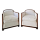 Paire de grands fauteuils Art Déco blancs des années 1950, intérieur moderne du milieu du siècle.