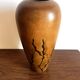 Vase en bois