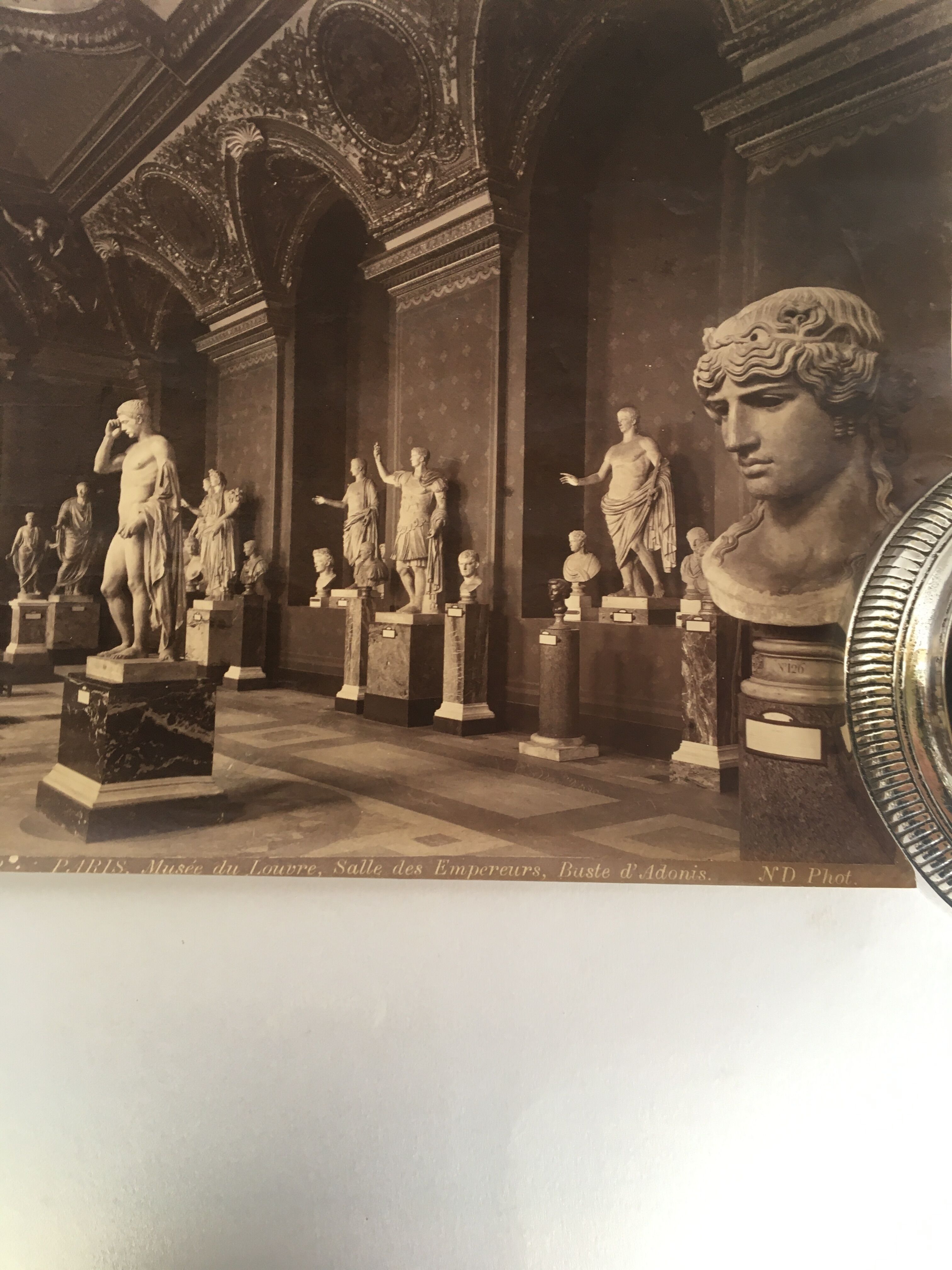 Photo 1900 of the Louvre Museum