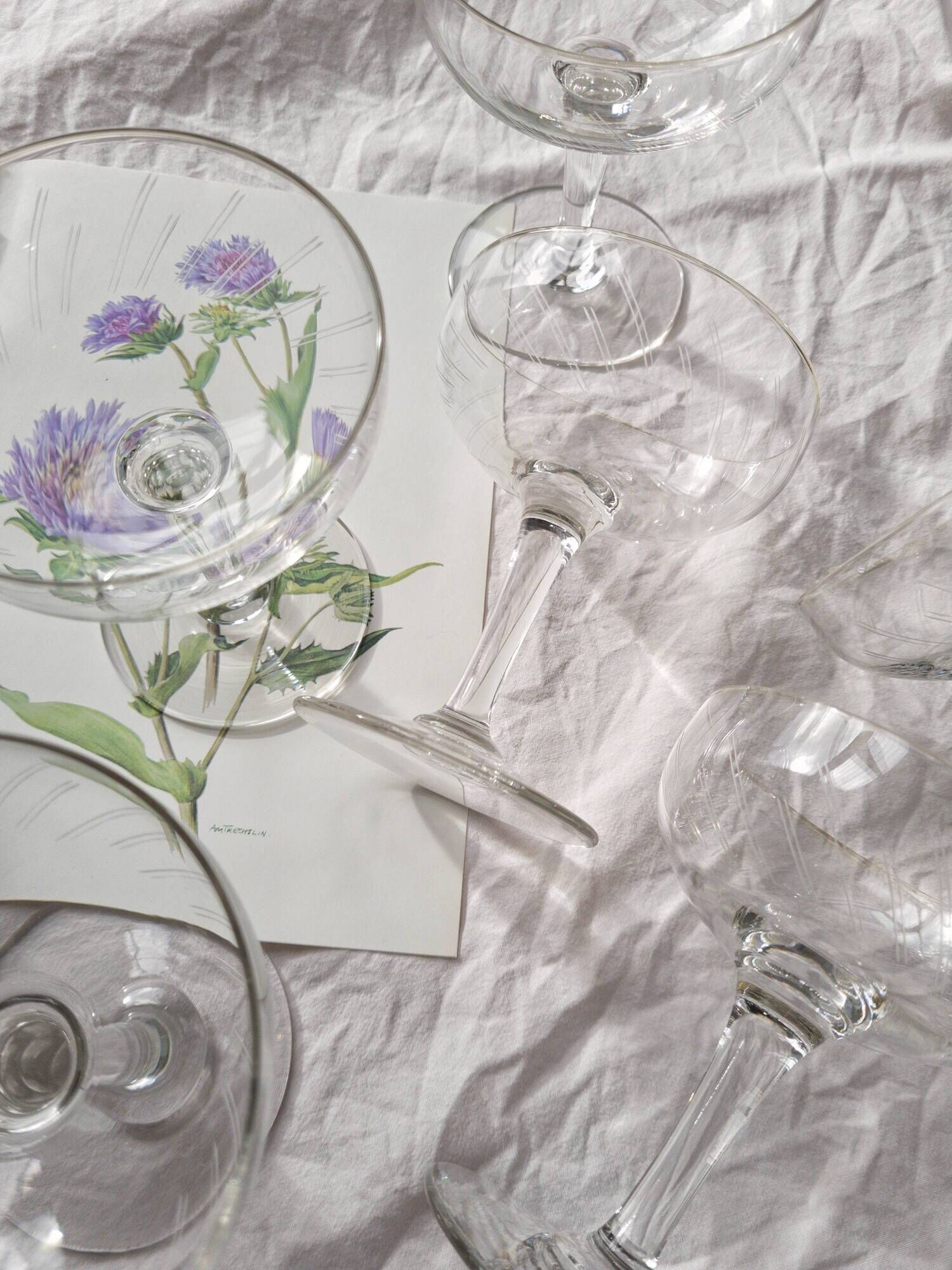 Set of 7 glasses of crystal champagne 1940s