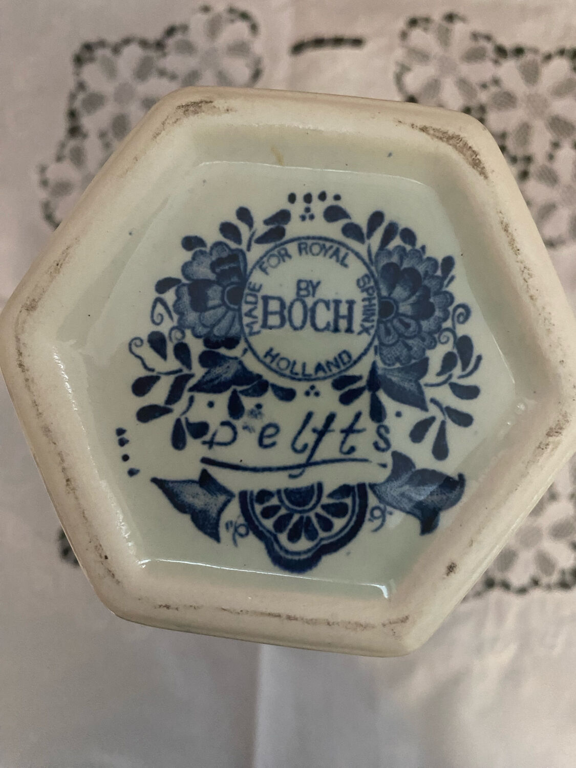 Large Delft blue set – Decorative blue and white ceramics, hidden