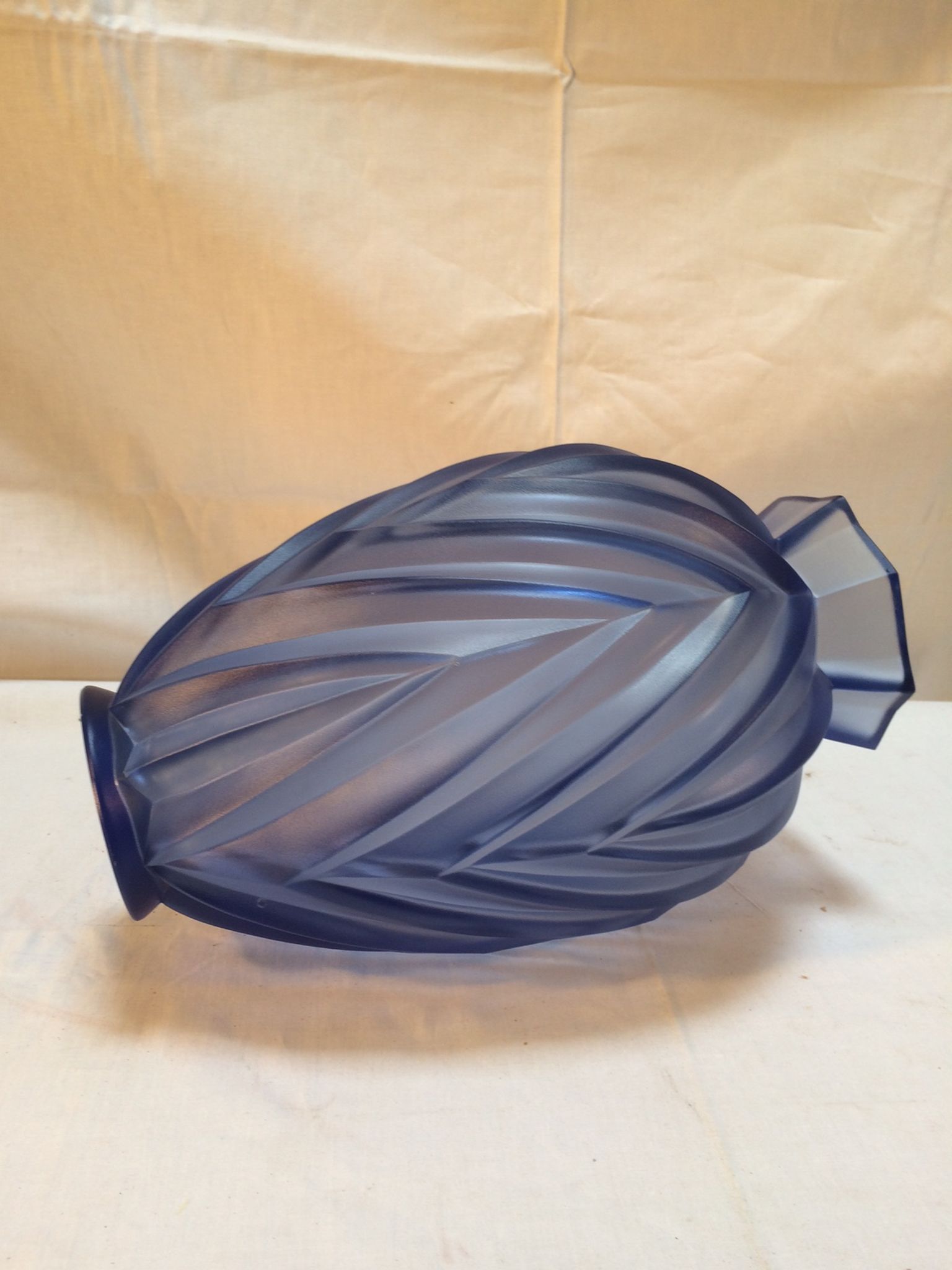 Art deco vase Sabino France