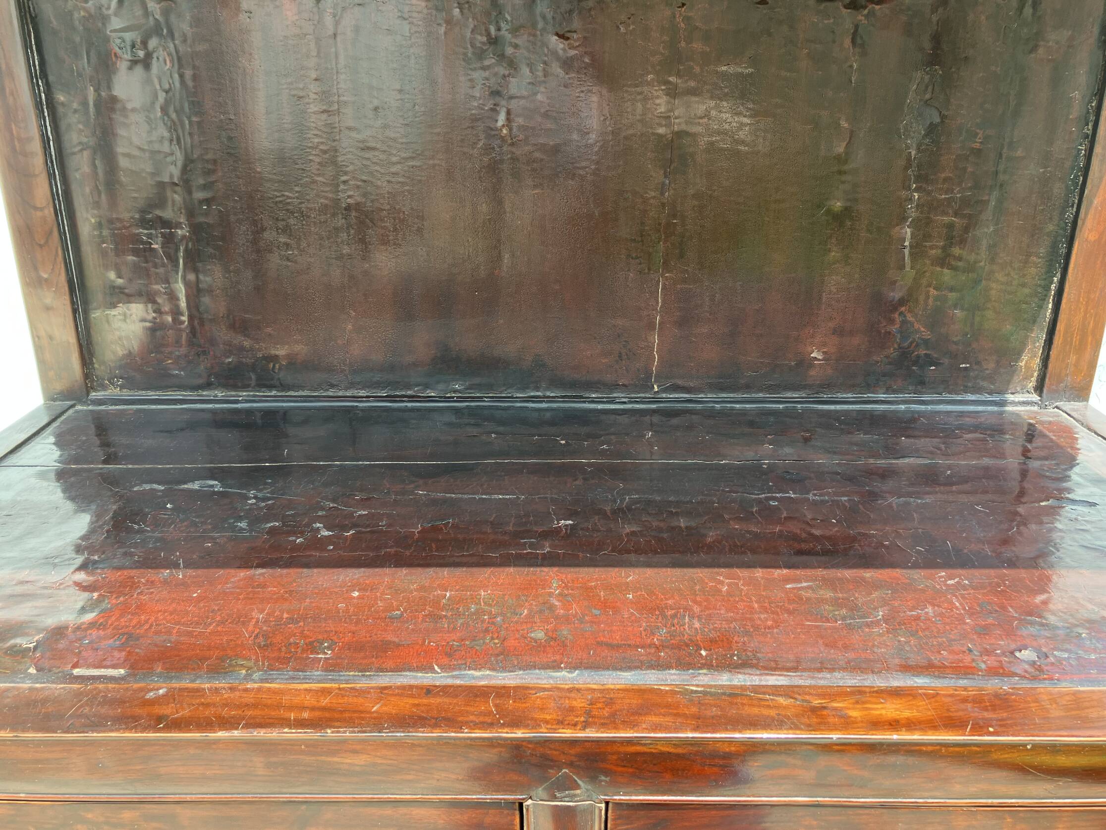 Late 19th century chinese bookcase