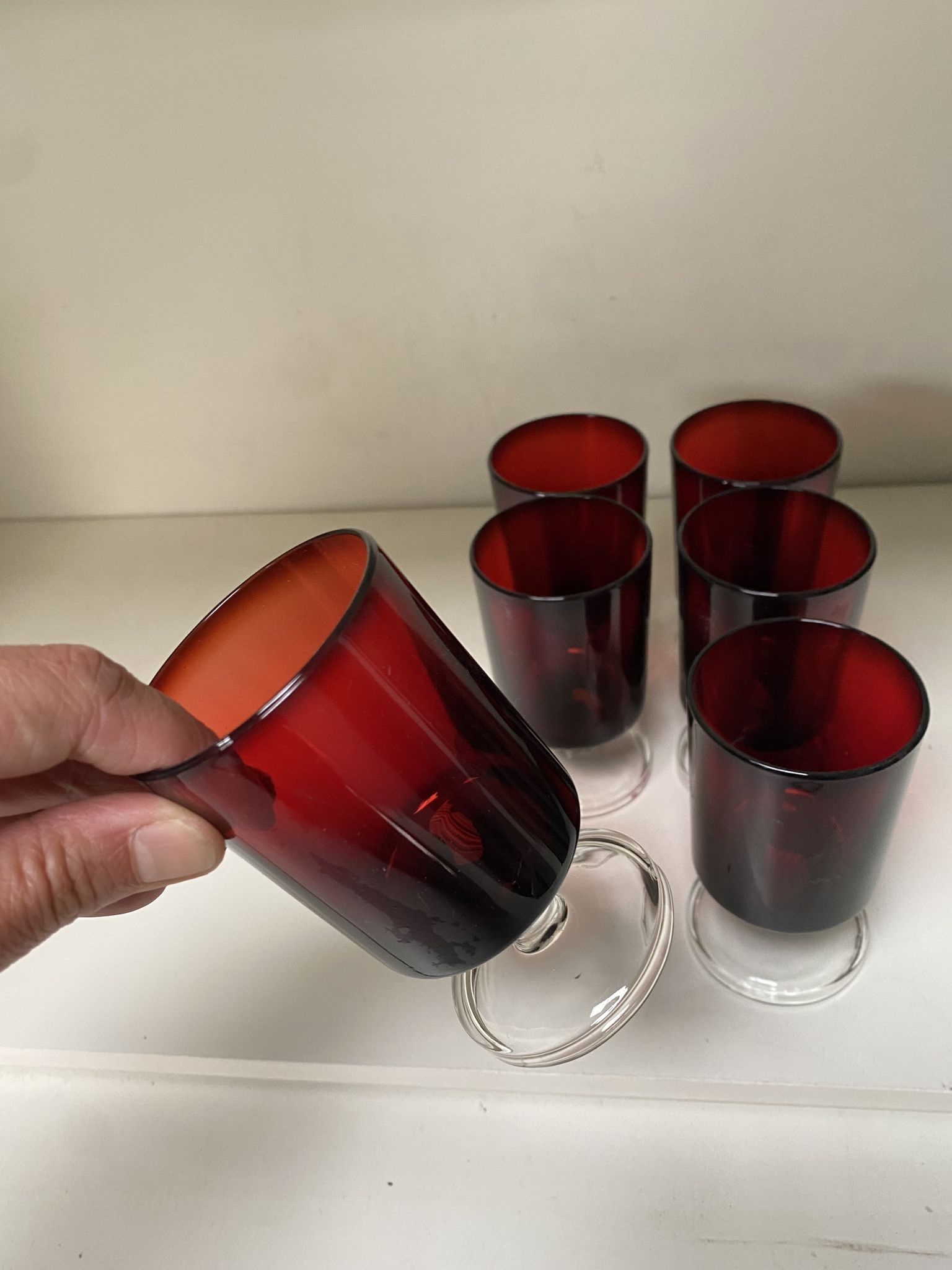 Set of 6 vintage red foot glasses