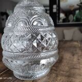 Round molded glass decanter with cap
