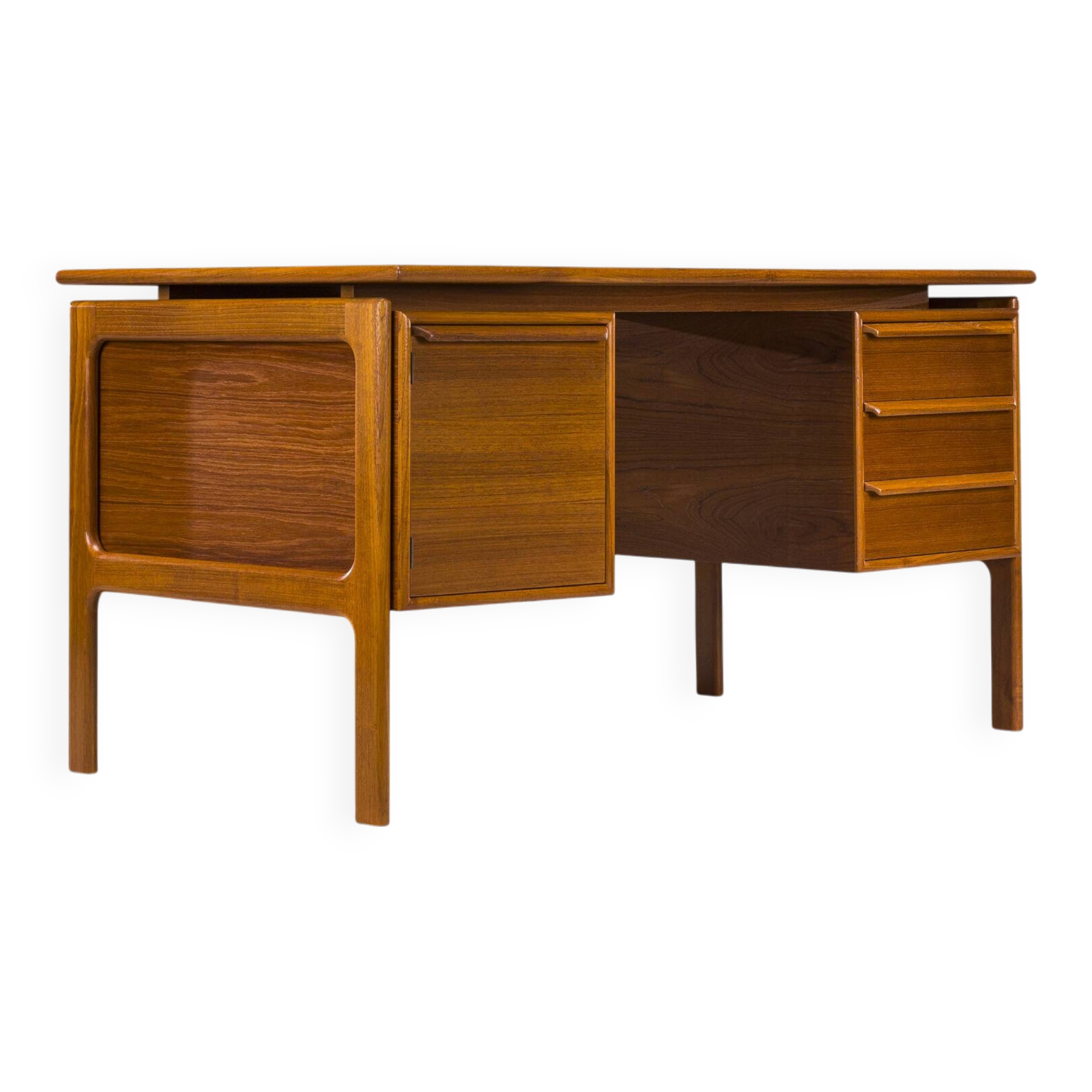Mid-Century Teak Desk from GV Møbler, 1970s