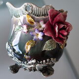 Cache pot en barbotine art nouveau