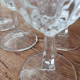 Service de 6 verres à vin ciselés