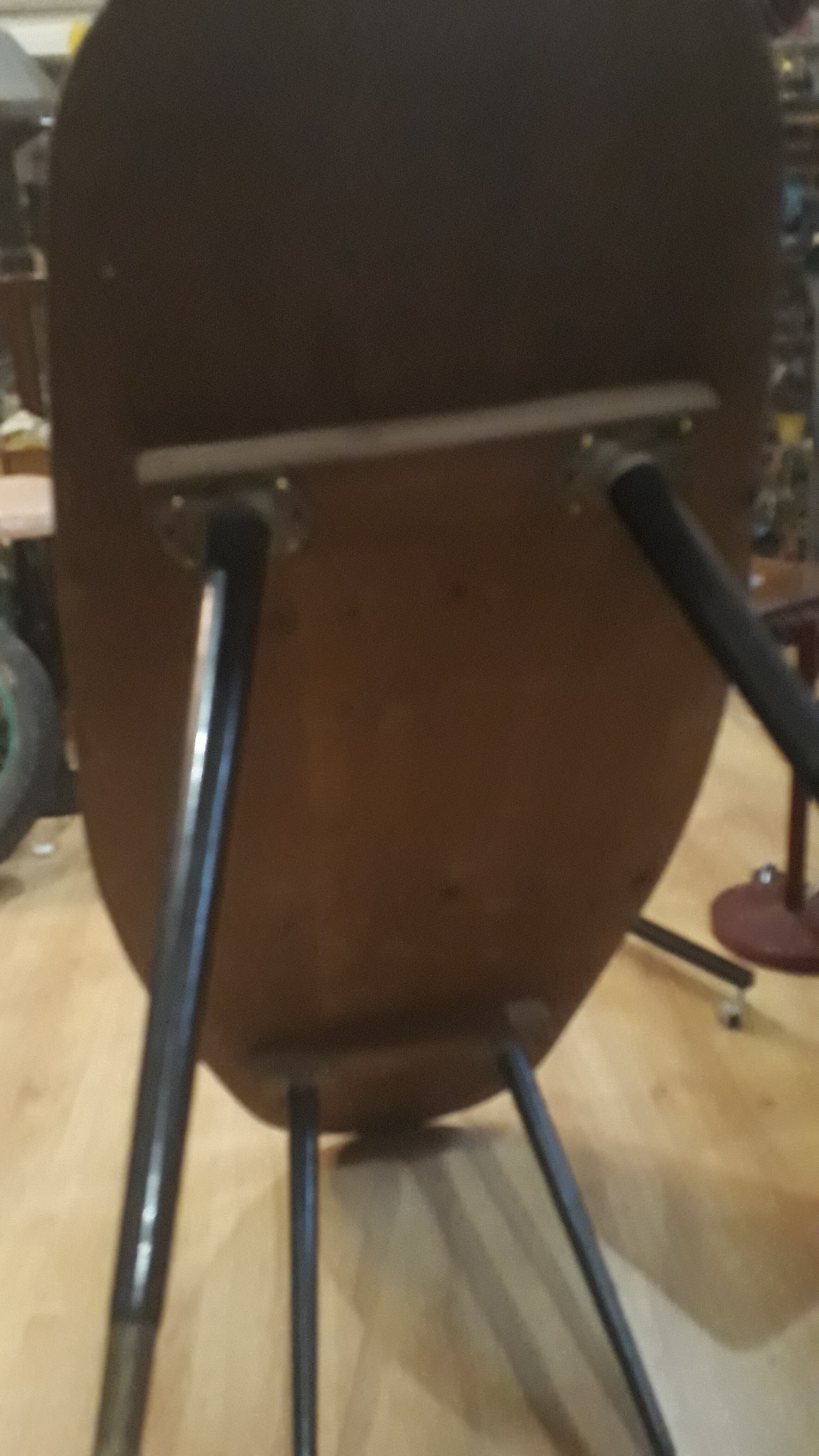 Oval table 1950 a 70 (scandinavian) 137xh49x53 feet compass