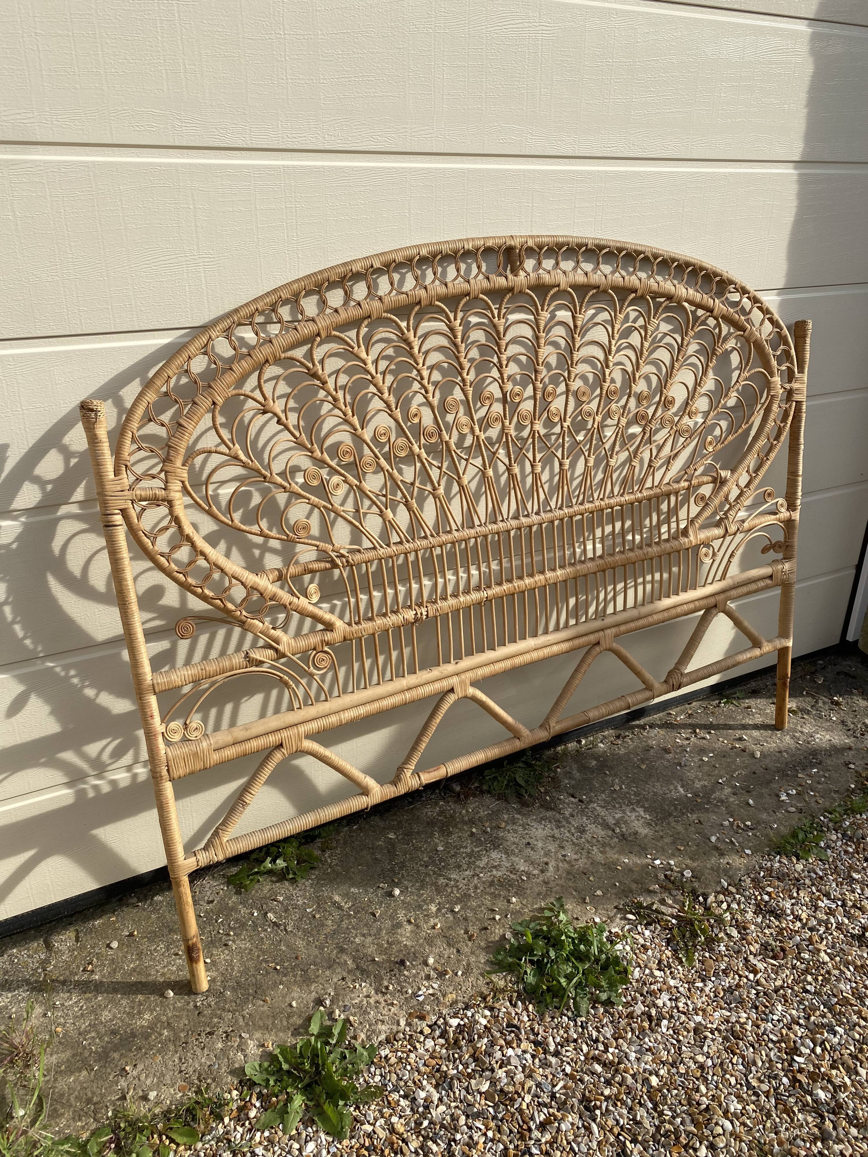 Rattan headboard Peacok 2 seats