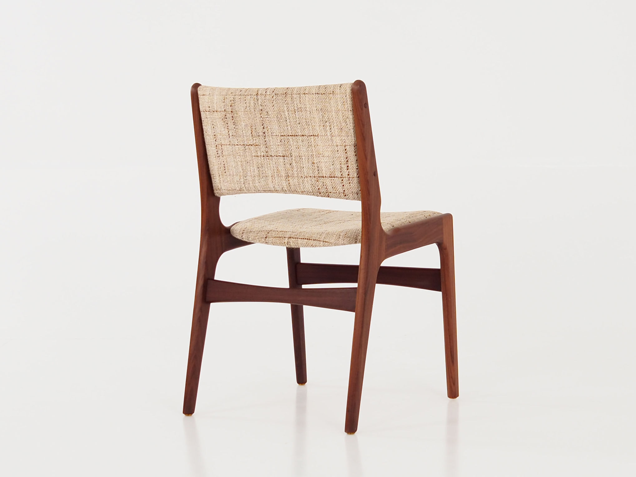 Six chairs by Henning Kjaernulf design, 70s design