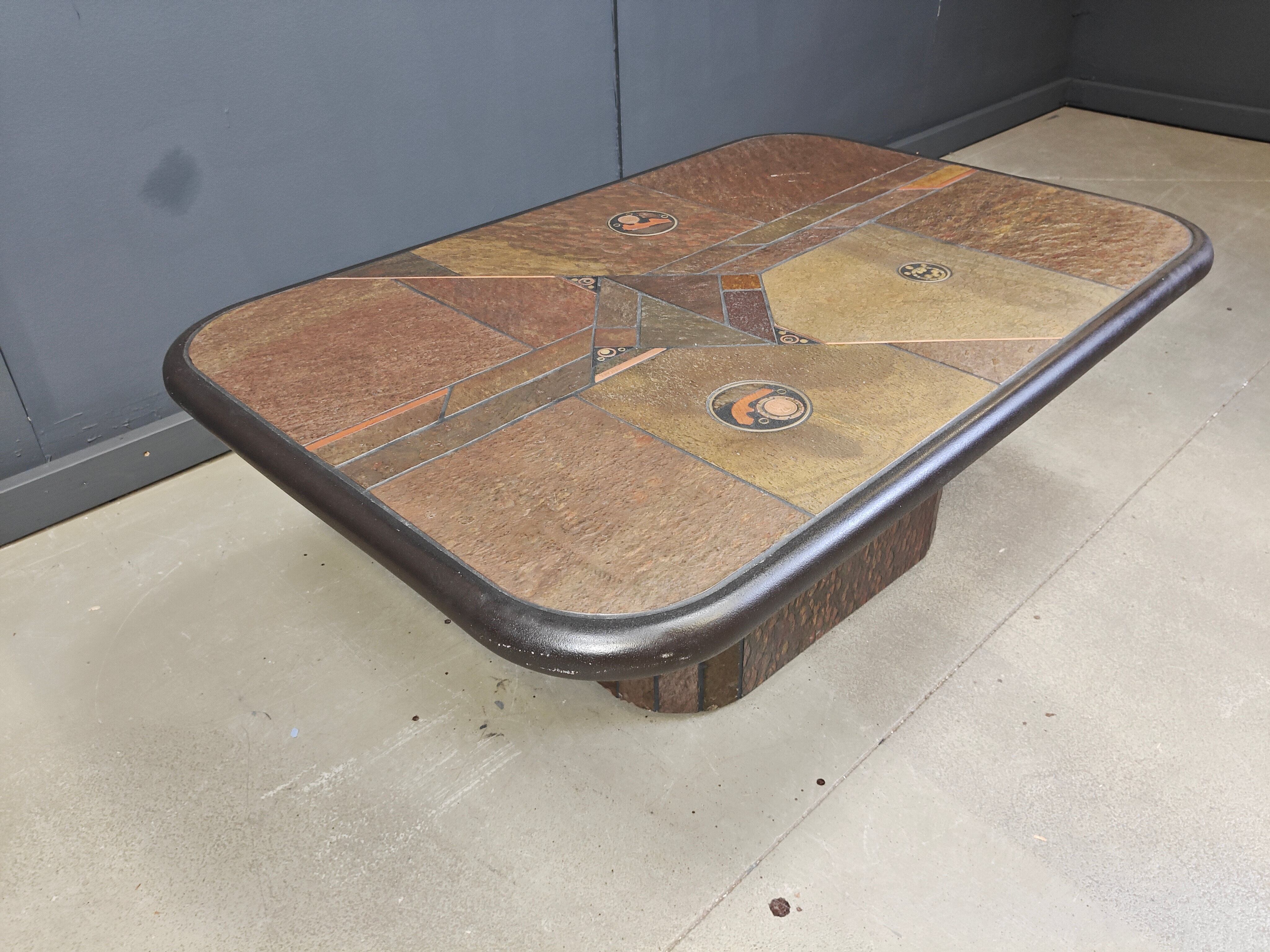 Table basse attribuée à Paul Kingma, années 1980.
