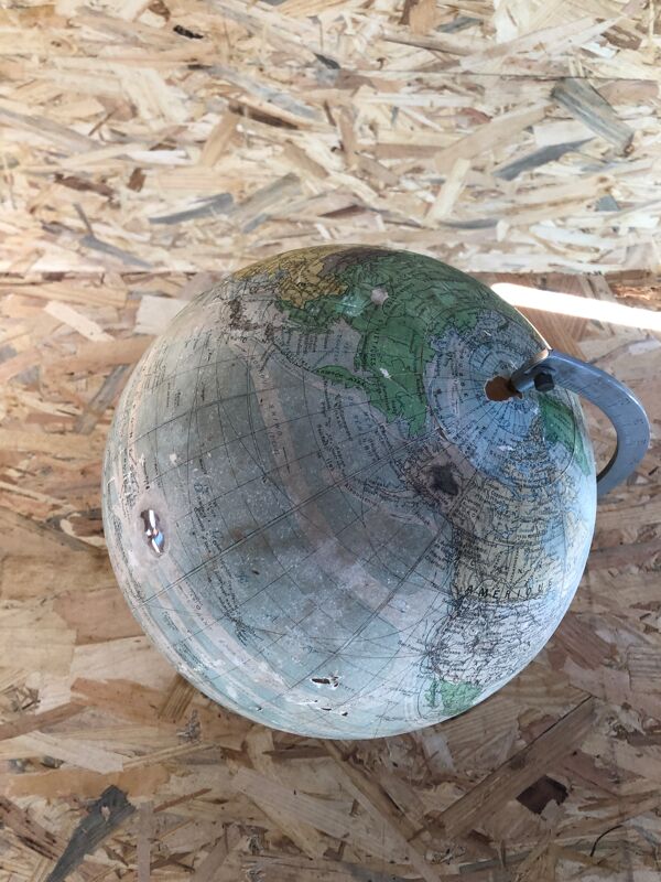Ancien globe terrestre mappemonde perrina paris verre pied métal vintage