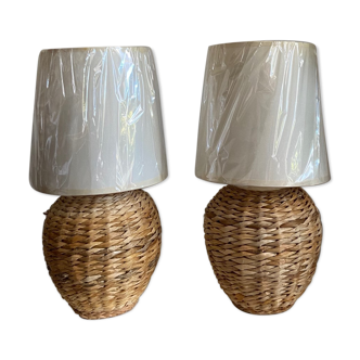 Set of two rattan/wicker bedside lamps