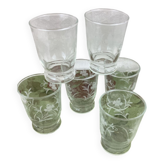 6 verres anciens fleurs ciselé