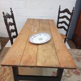 Farm table