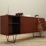 Buffet en teck, design danois, années 1970, production : Danemark