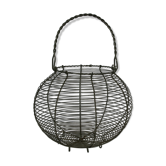 Egg basket in braided metal