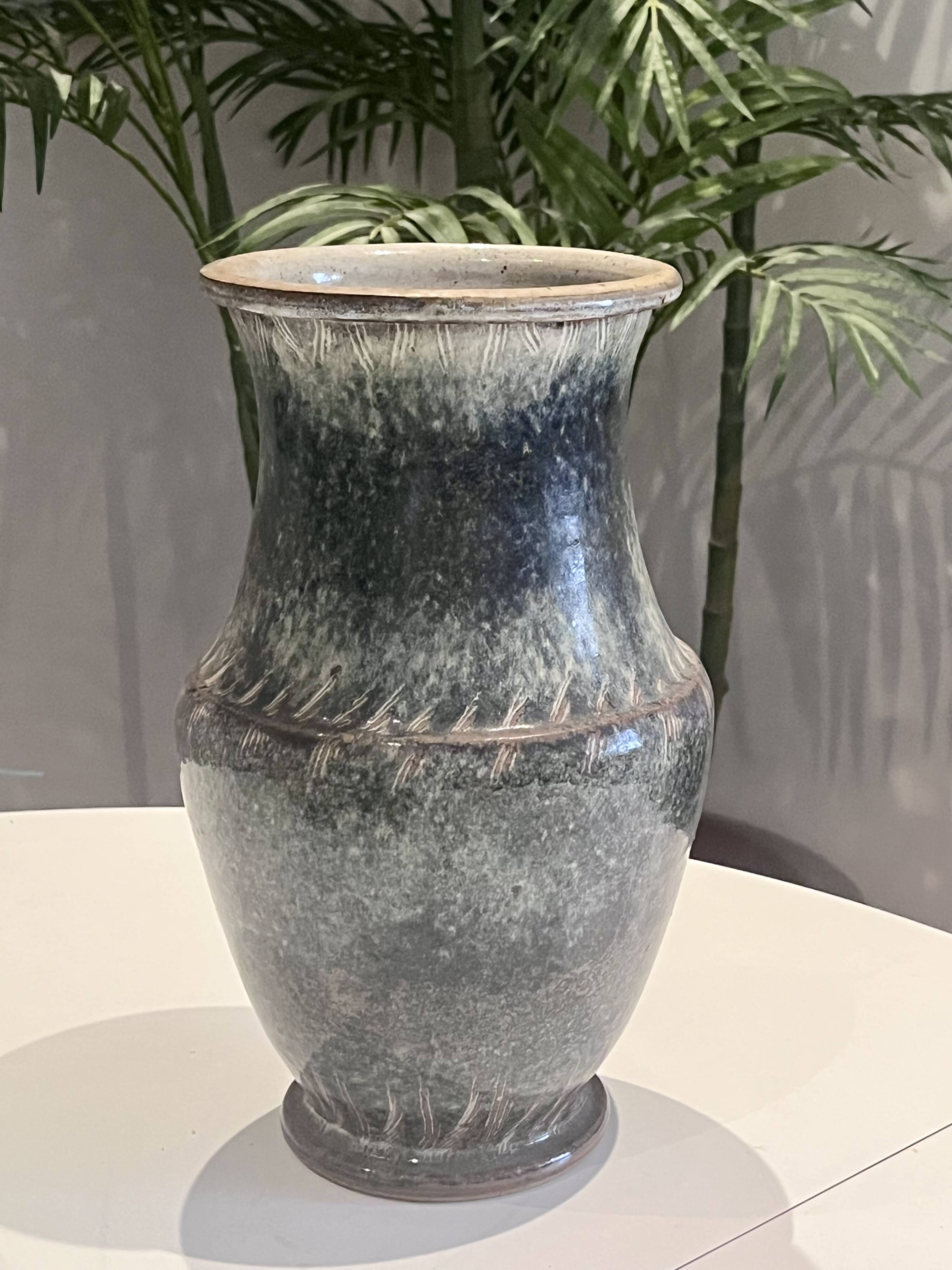 Large ceramic vase - Signed Delmotte - 30 cm - Excellent condition