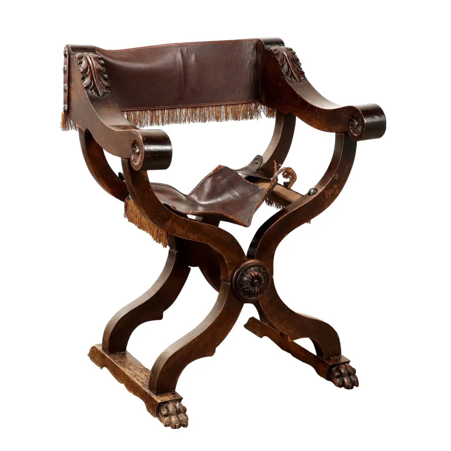 Antique neo-Renaissance folding chair in walnut and leather, Italy, 20th century.