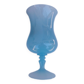 Vase opaline