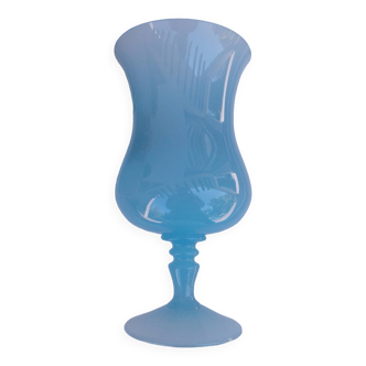 Vase opaline