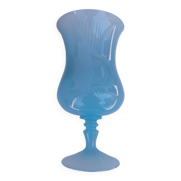 Vase opaline