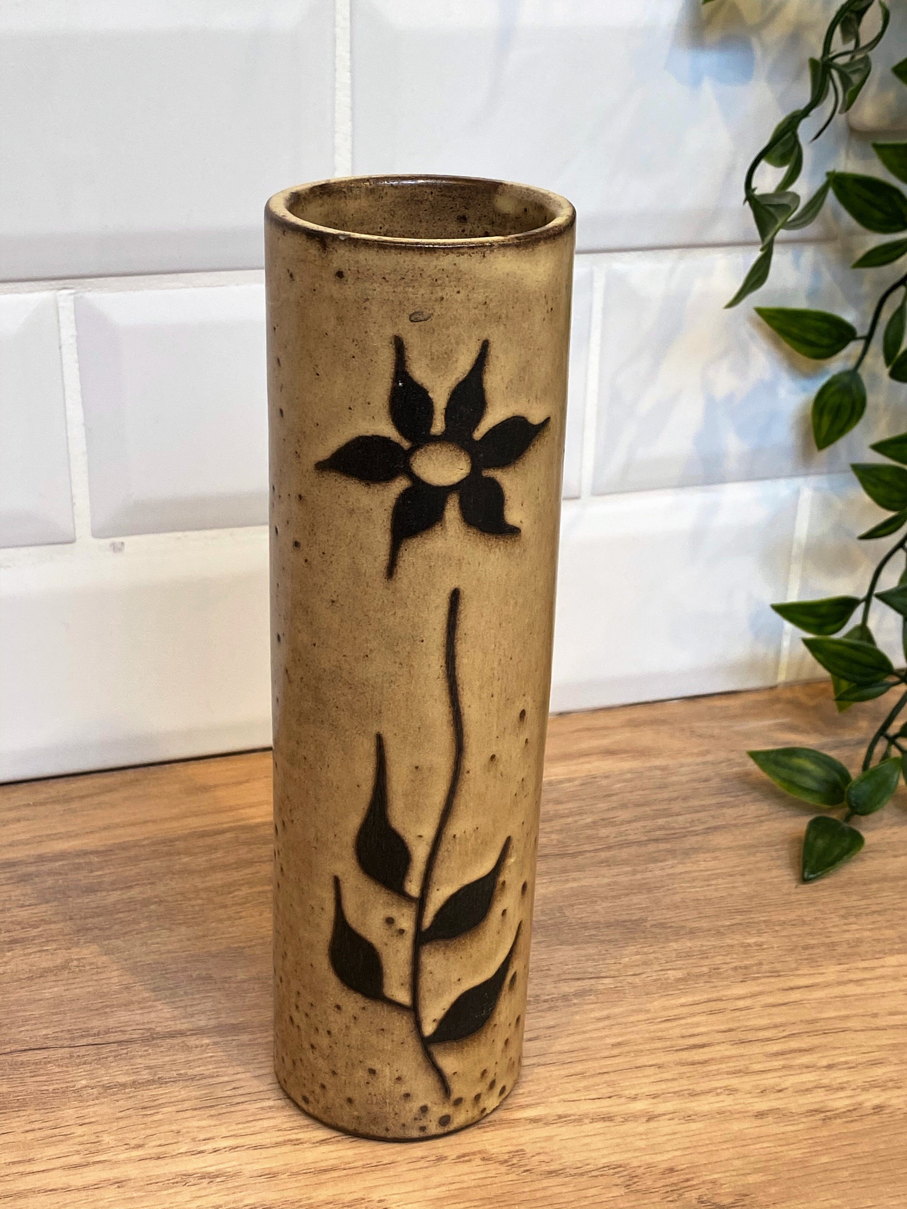 Ceramic soliflore vase