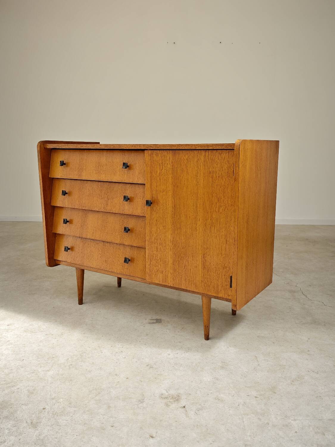 Small sideboard with spindle legs, France 1960