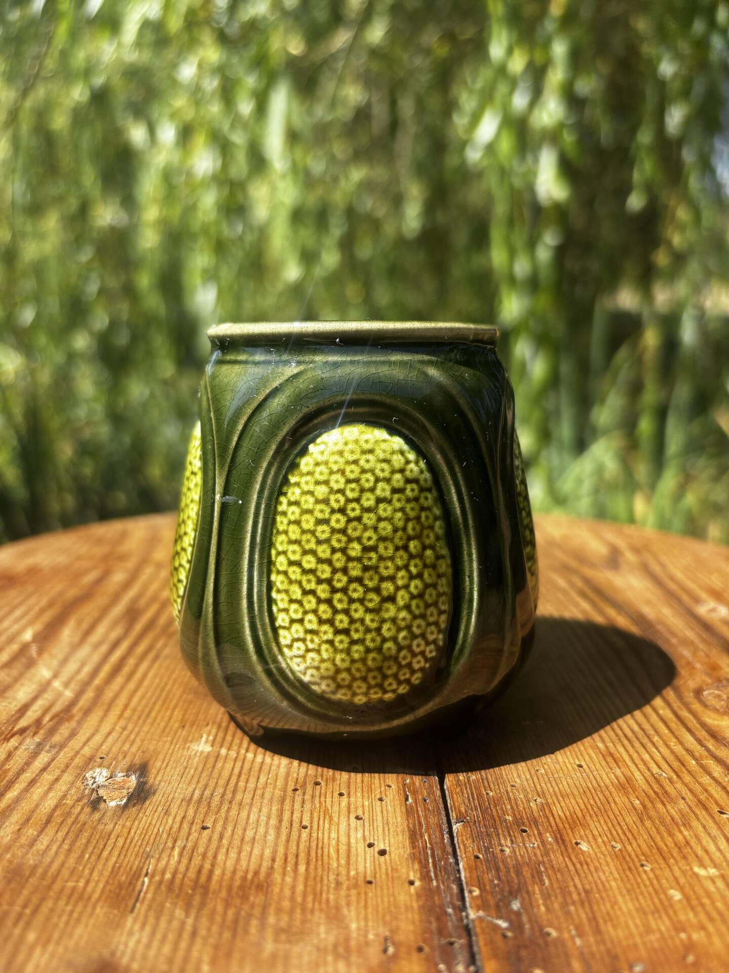 Pretty little antique pot, Majolica Sarreguemines green slipware.