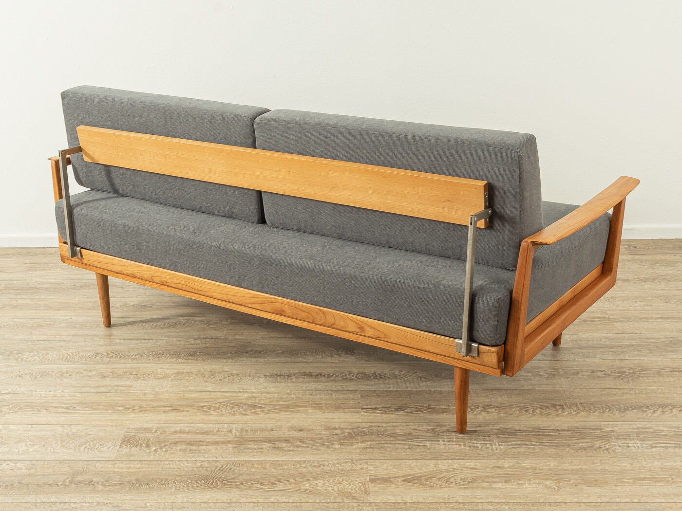 1950s Sofa, Knoll Antimott