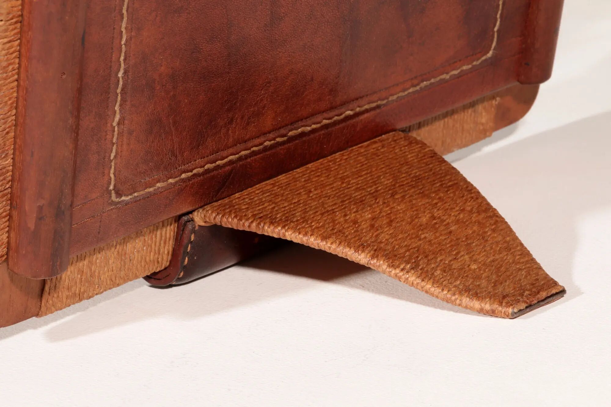 Miroir de table moderniste rare de Jacques Adnet des années 1950
