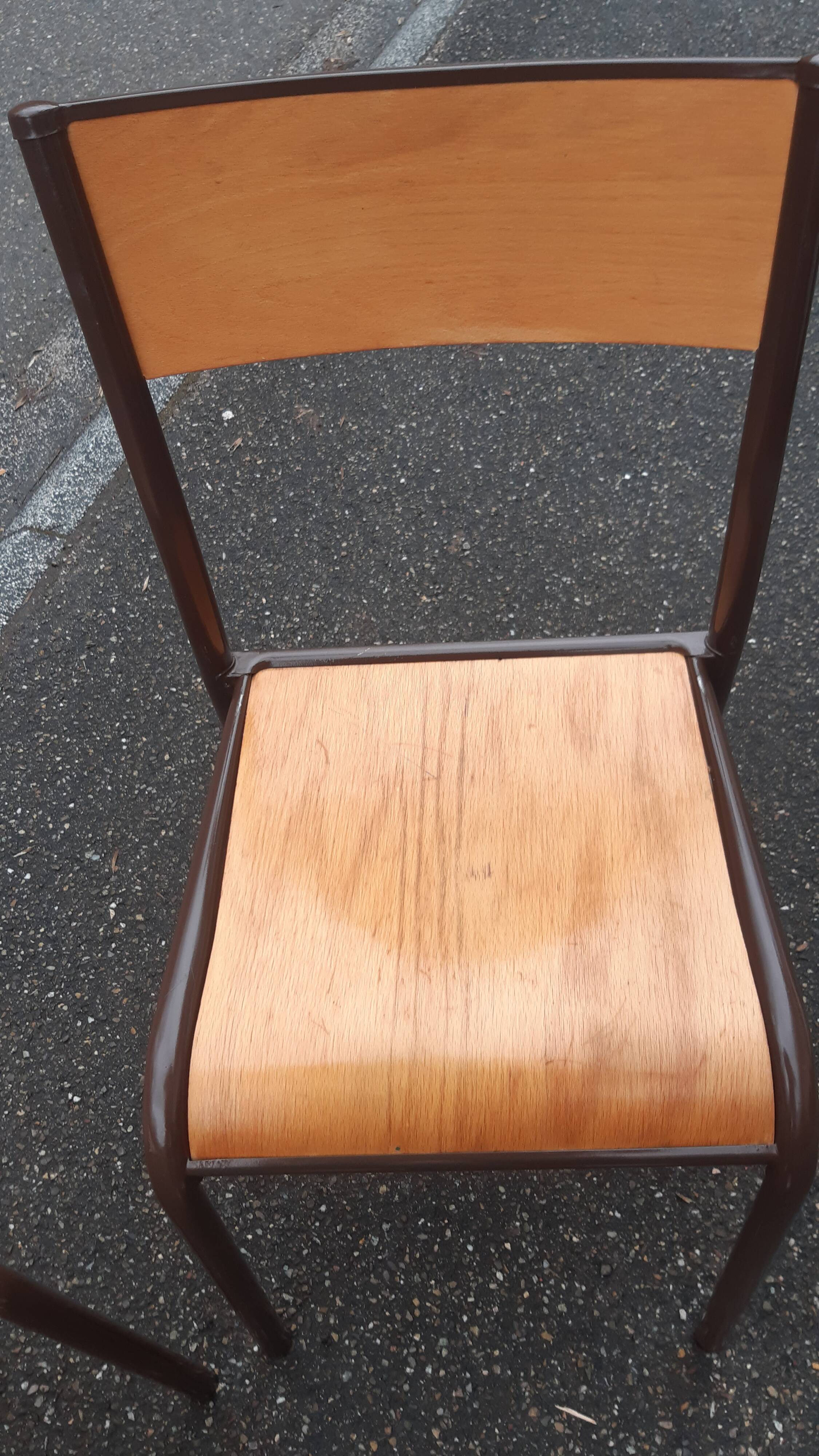 Set of 7 Mullca chairs
