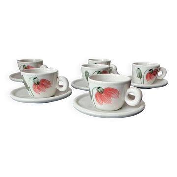 Cups and saucers Sarreguemines. Glazed stoneware. Hand-painted decoration.