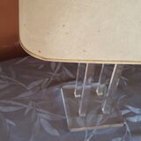 Lampe en plexiglas