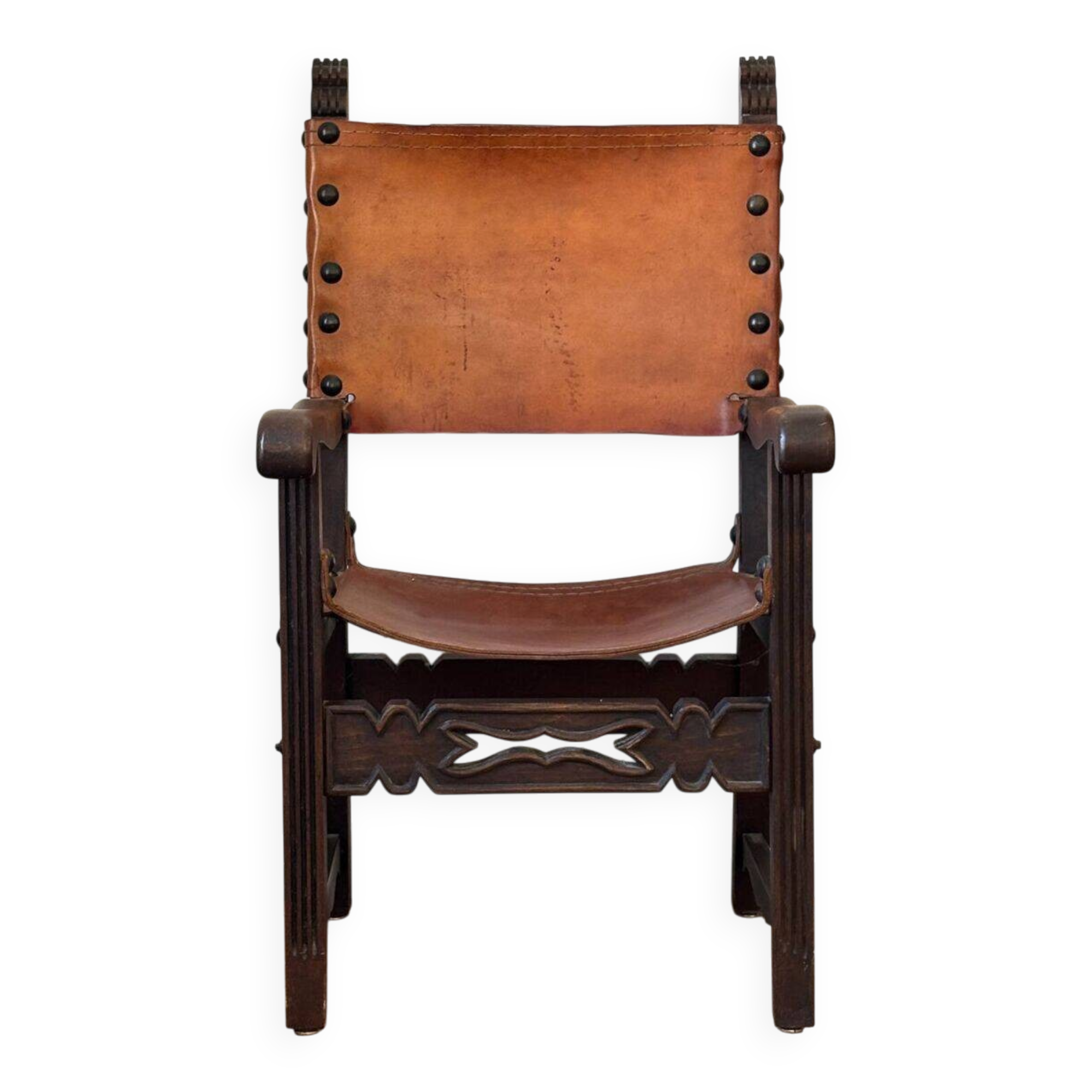 Frailero armchair, antique Spanish — carved wood & full-grain leather throne.