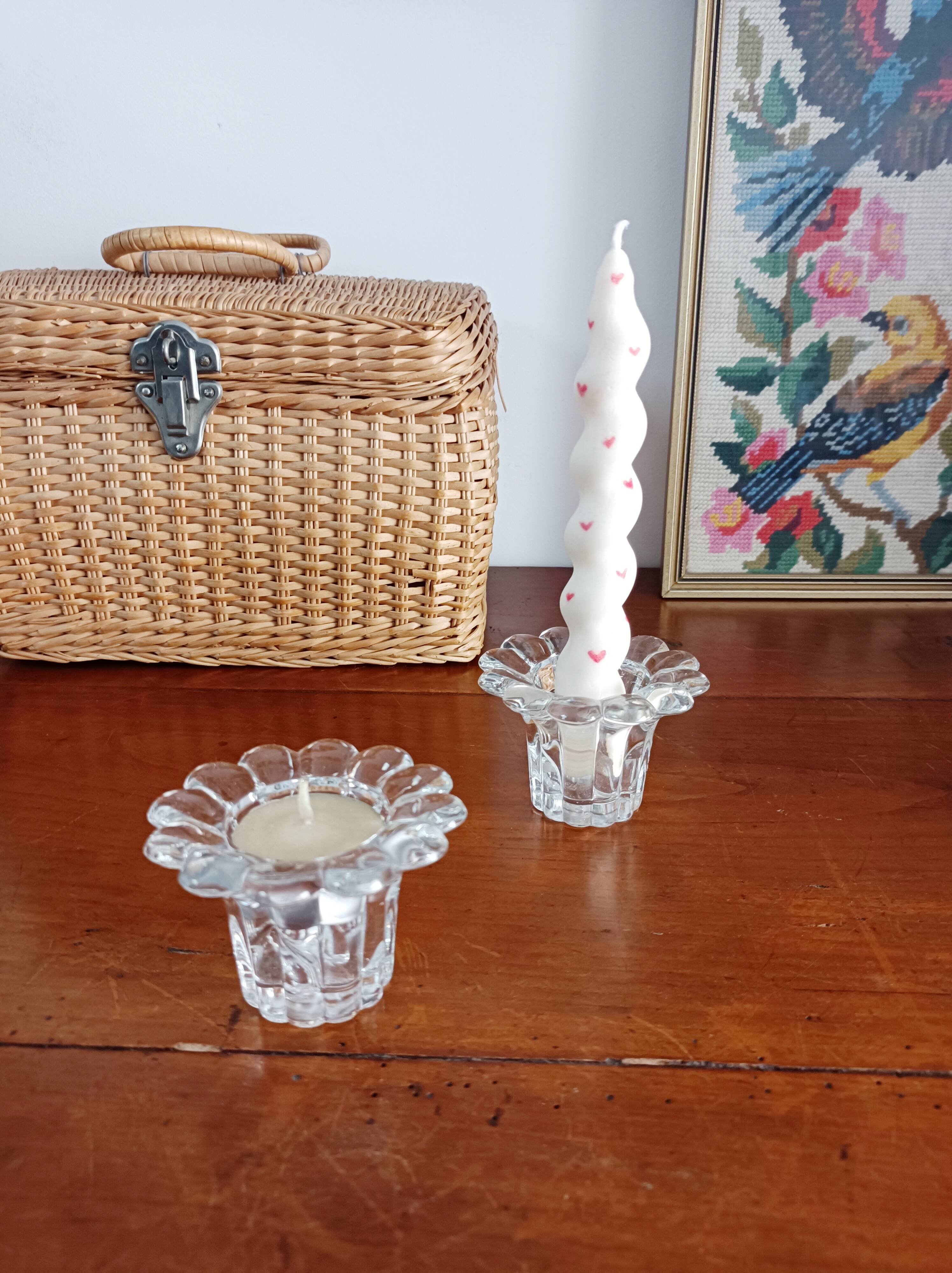 Set of 2 glass candle holders