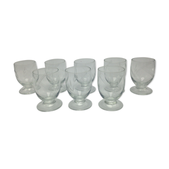 Lot of 8 serious Crystal liquor glasses