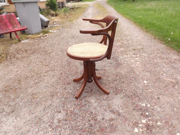 Fauteuil à vis 19ème canné Fischel