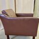 Fauteuil danois en cuir marron à dossier bas 1960