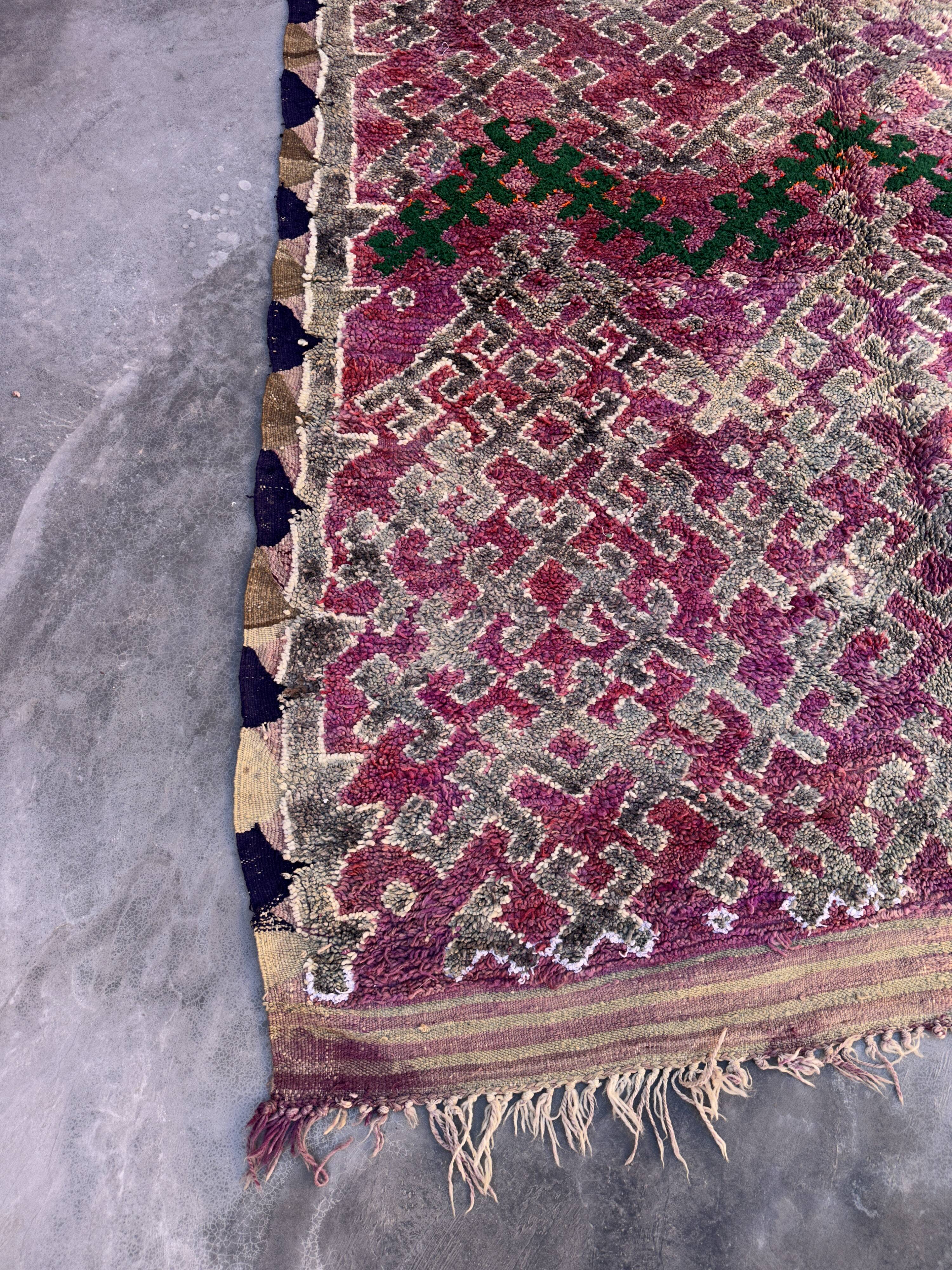 Moroccan rug - 186 x 325 cm