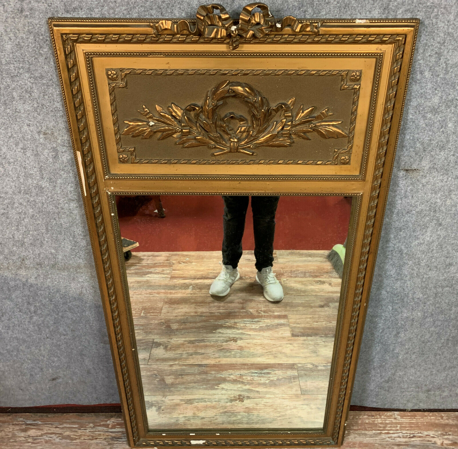 Louis XVI gilded wood trumeau mirror circa 1900-1920