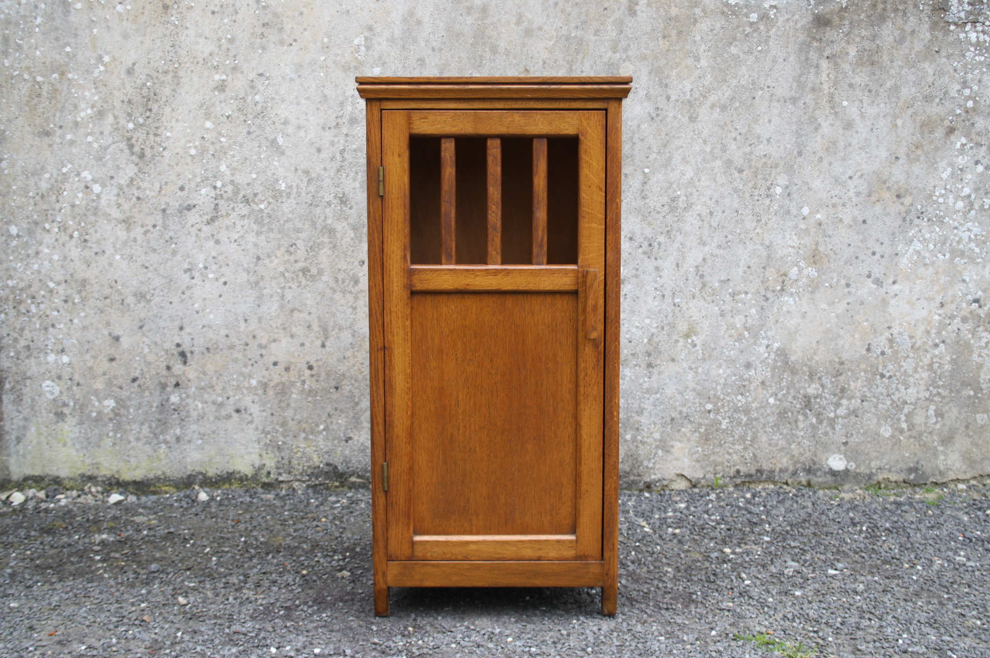 Meuble d'appoint en bois