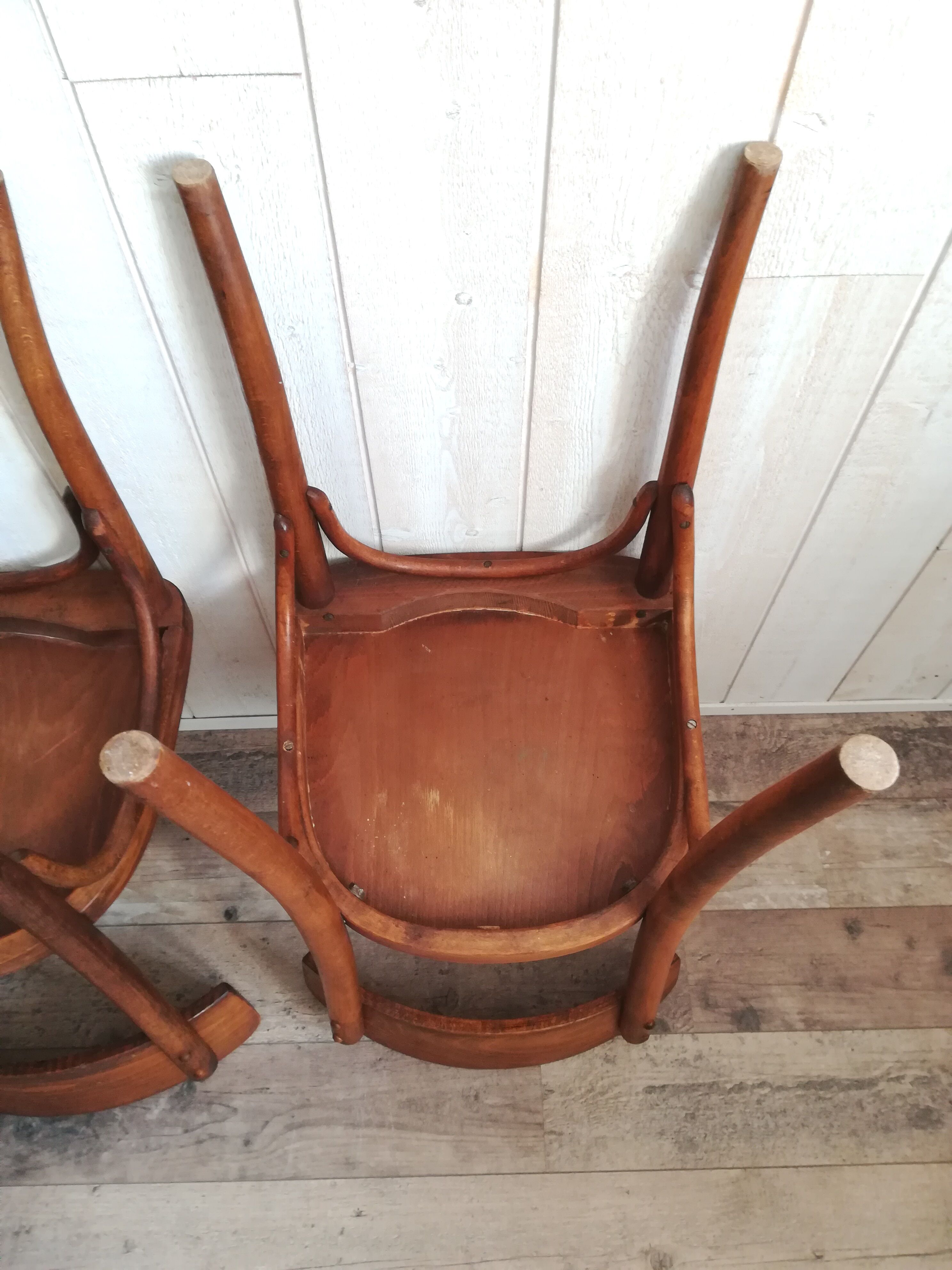 4 Thonet bistro chairs