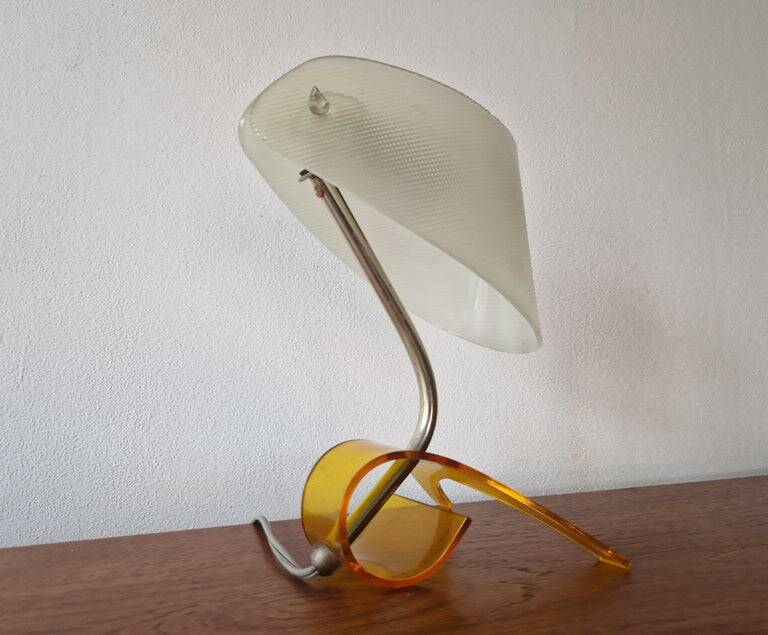Lampe de table mid-century rare conçue par Apolinary Galecki, Allemagne, années 1960.